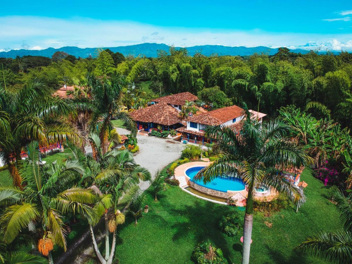 El Percal Hacienda * Montenegro