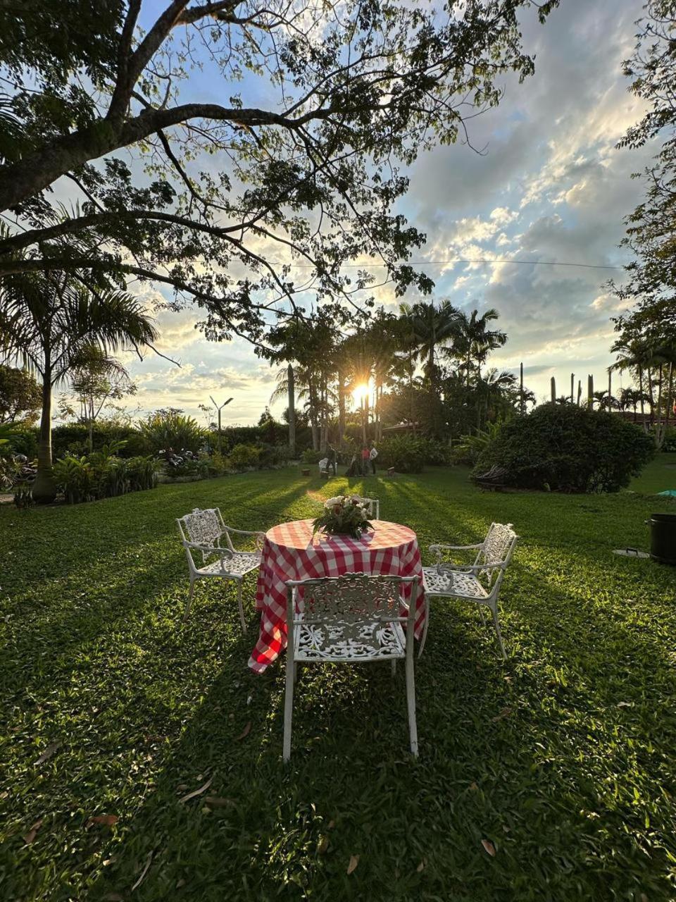 El Percal Hacienda Hotel *